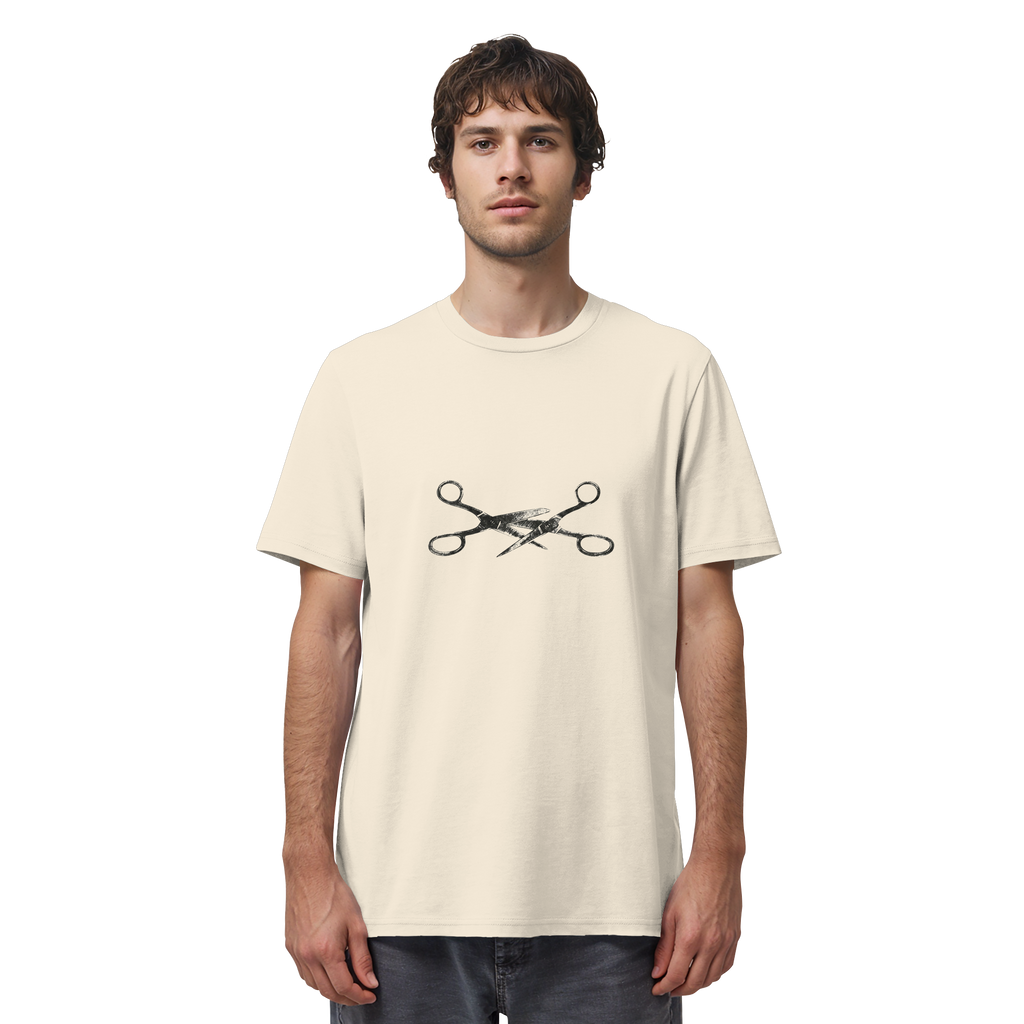 (visual-only, no text - two crossed scissors) - gedragen door een man